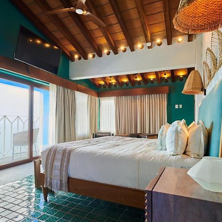 פוארטו ואלארטה Hotel Luxury Patio Azul (Adults Only) מראה חיצוני תמונה Suite at the Hotel Habitas