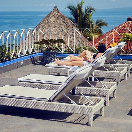 פוארטו ואלארטה Hotel Luxury Patio Azul (Adults Only) מראה חיצוני תמונה Rooftop pool at the Hotel