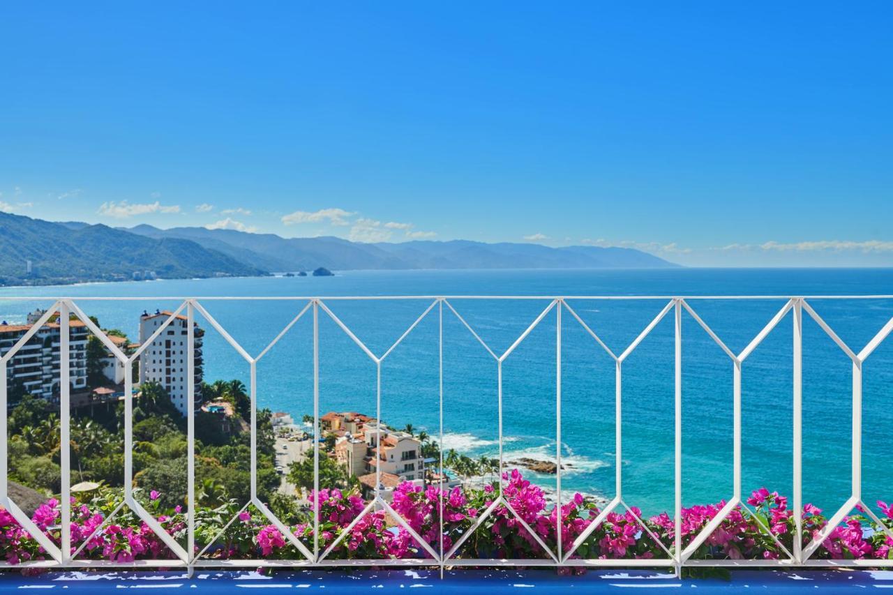 פוארטו ואלארטה Hotel Luxury Patio Azul (Adults Only) מראה חיצוני תמונה View of Acapulco Bay