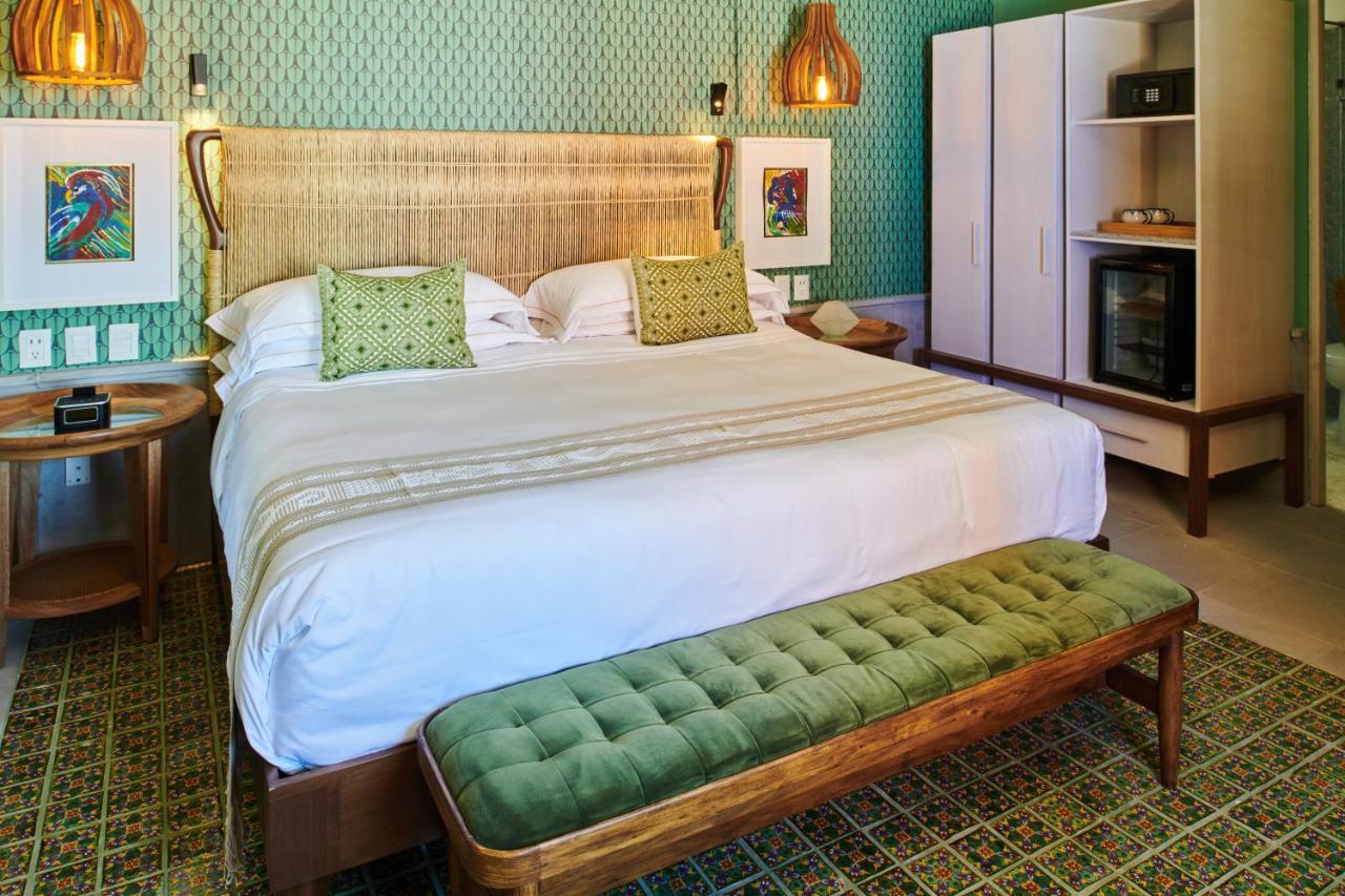 פוארטו ואלארטה Hotel Luxury Patio Azul (Adults Only) מראה חיצוני תמונה A bedroom at the Hotel Habita