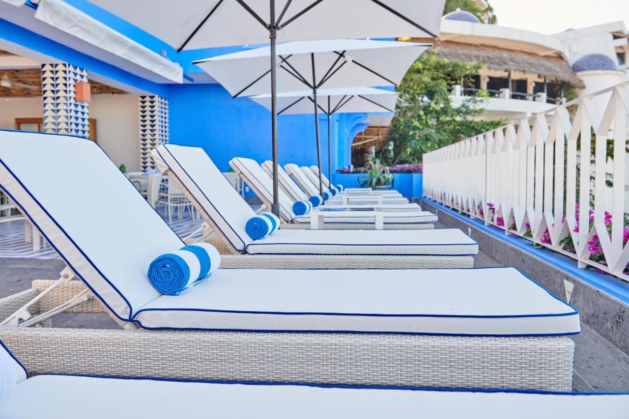 פוארטו ואלארטה Hotel Luxury Patio Azul (Adults Only) מראה חיצוני תמונה The pool at the Beverly Hills Hotel